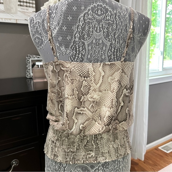 White House Black Market XS Snake Print Camisole - Picture 5 of 16